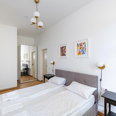 Park Avenue Apartments By Hostlovers Κάουνας Εξωτερικό φωτογραφία